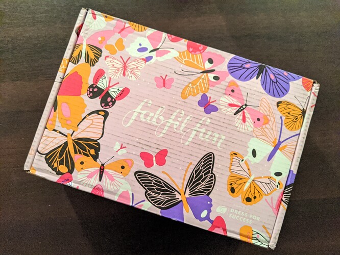 FabFitFun-Spring-2020-Box